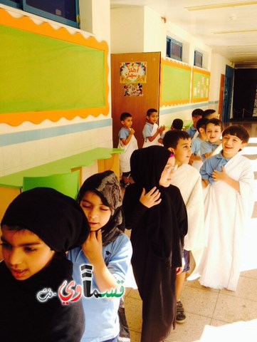  فيديو: طلاب وطالبات مدرسة جنة ابن رشد يؤدون مناسك الحج في اجواء ايمانية ويُعايدون الامهات بعيد الاضحى